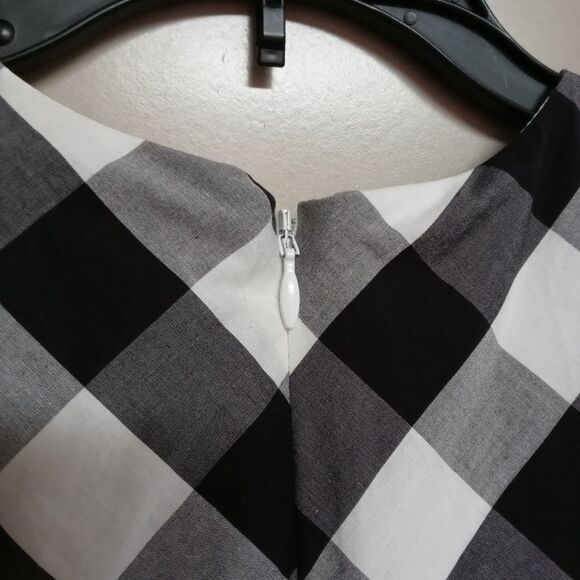 J. Crew Sleeveless Faux-Wrap Dress In Gingham Plaid Cotton Poplin - Picture 15 of 16